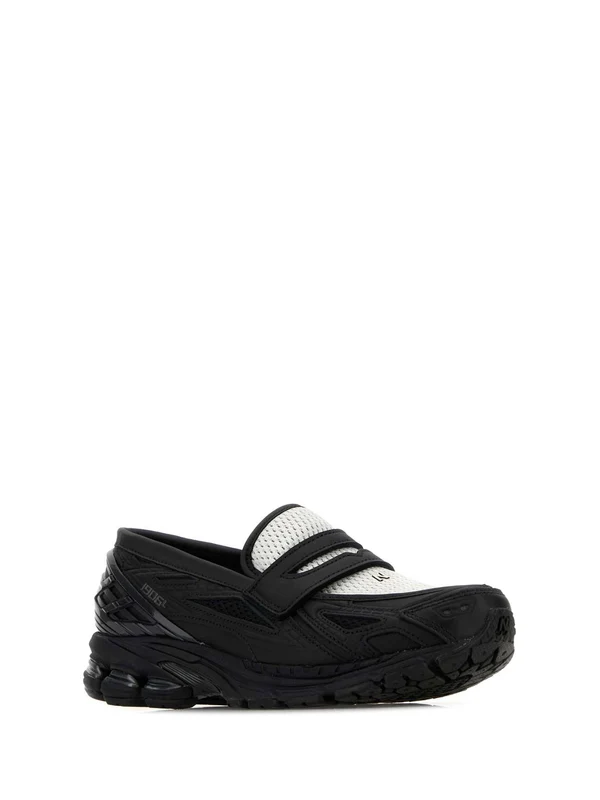 New Balance Black Low Top Sneakers - Image 2