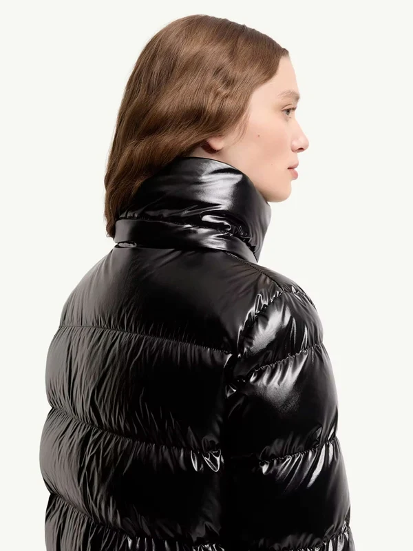 Moncler Black Down - Image 4