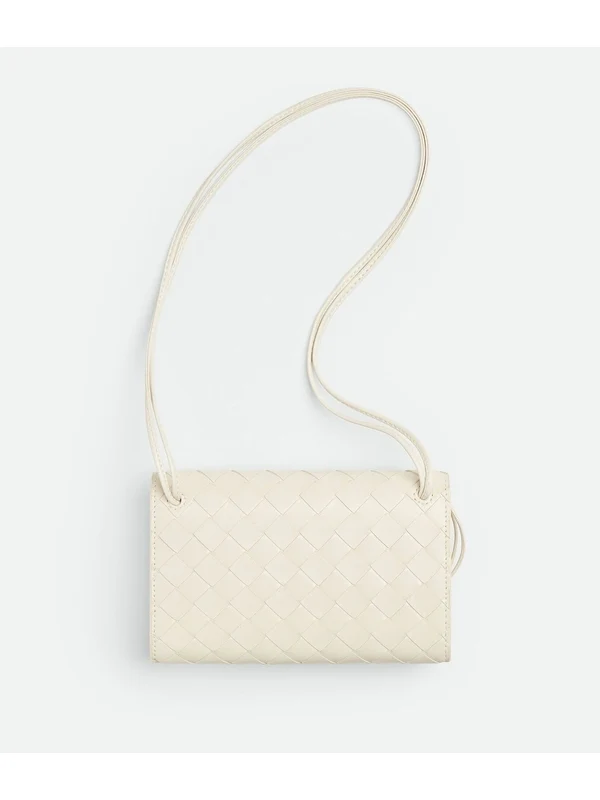 Bottega Veneta Andiamo Ivory Crossbody & Shoulder Bags - Image 3