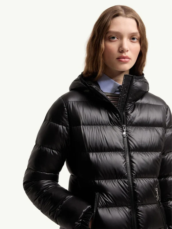 Moncler Black Down - Image 4