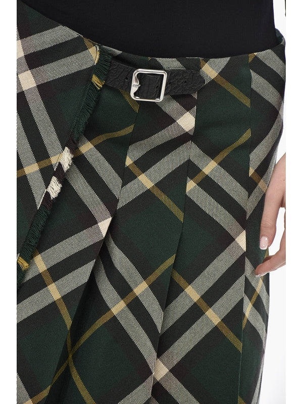 Burberry Green Skirts - Image 4