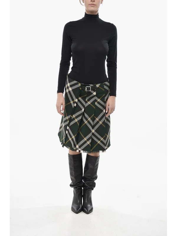 Burberry Green Skirts - Image 5
