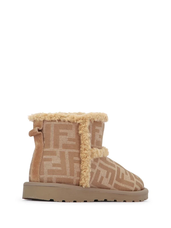 Fendi Beige Ankle Boots - Image 3
