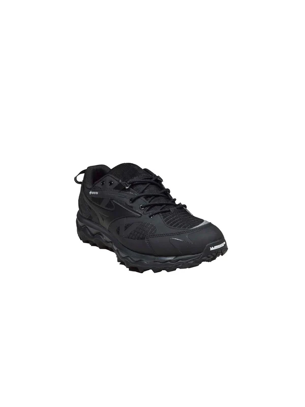 Mizuno Black Low Top Sneakers - Image 4
