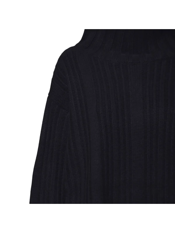 Max Mara Blue Knitted - Image 3