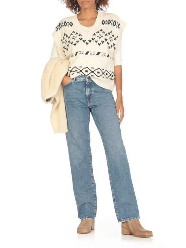 Todi Jacquard
  Knit Vest - Image 3