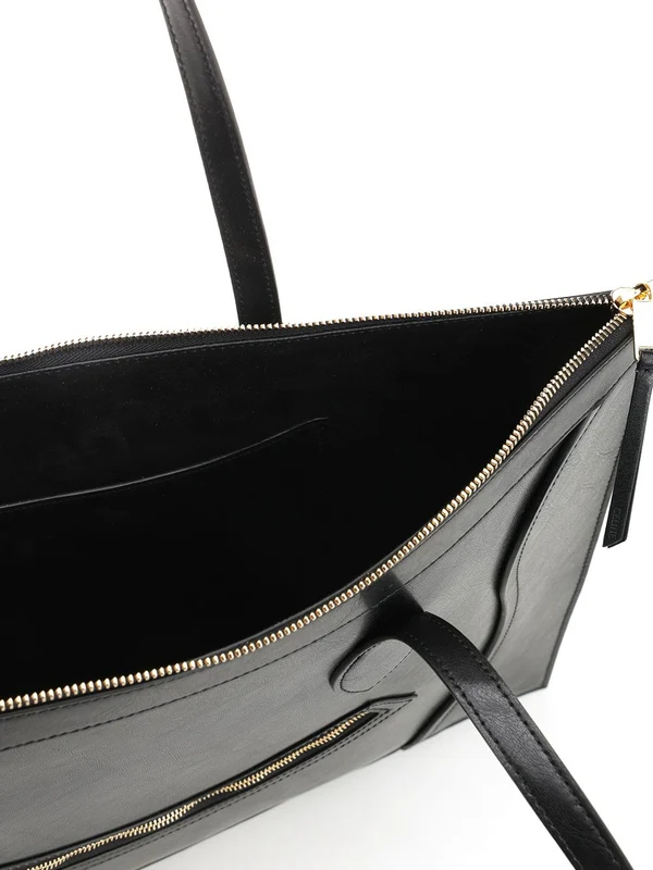 Celine Black Tote Bags - Image 4